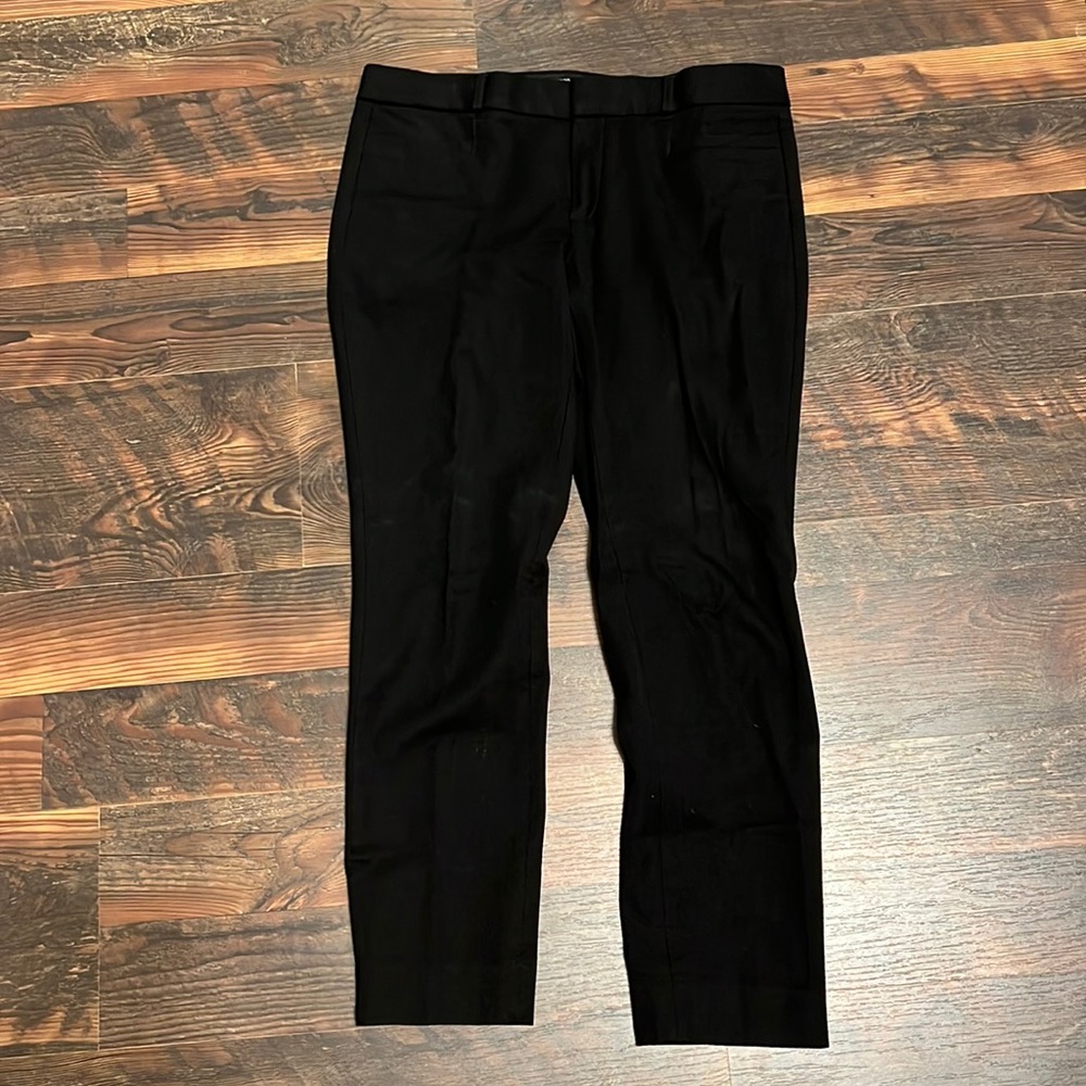 Banana Republic Sloan fit size 6 black dress pants